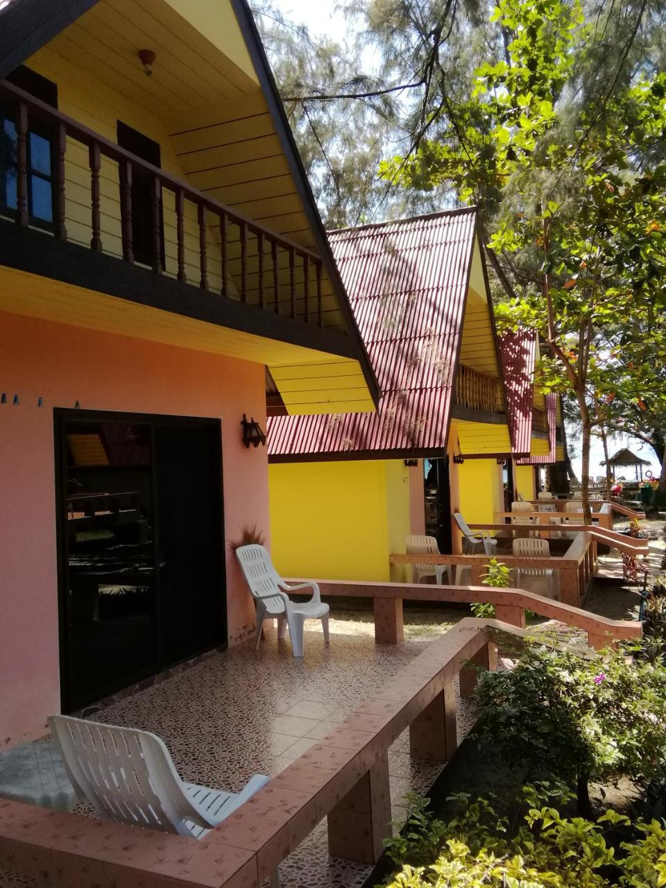 Andaman Beach Resort Кох-Юм Экстерьер фото